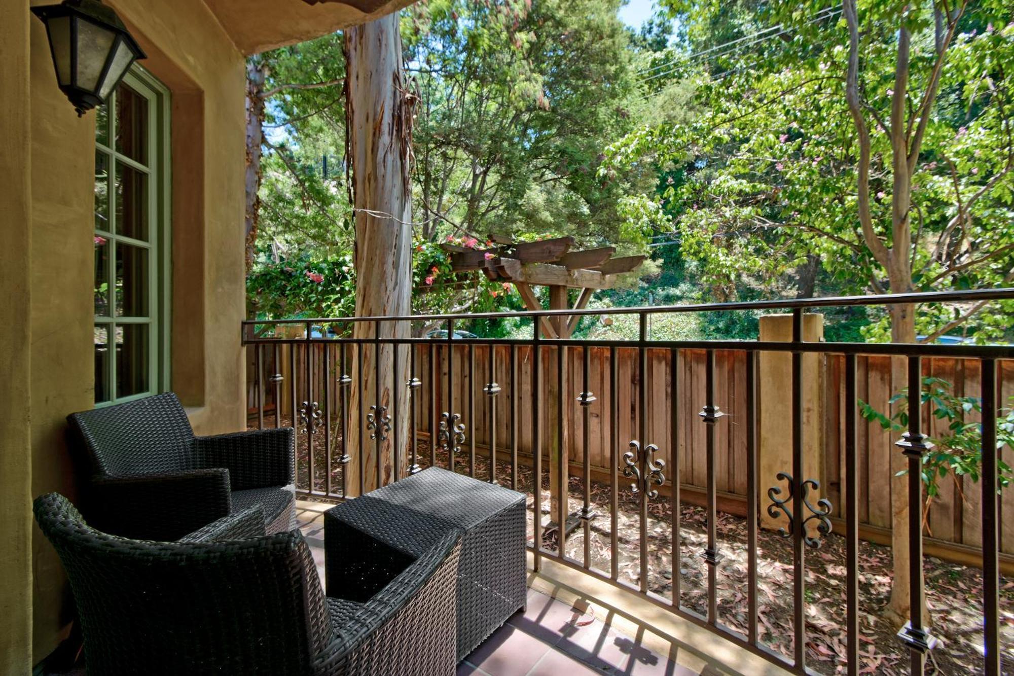 Hotel Los Gatos Extérieur photo