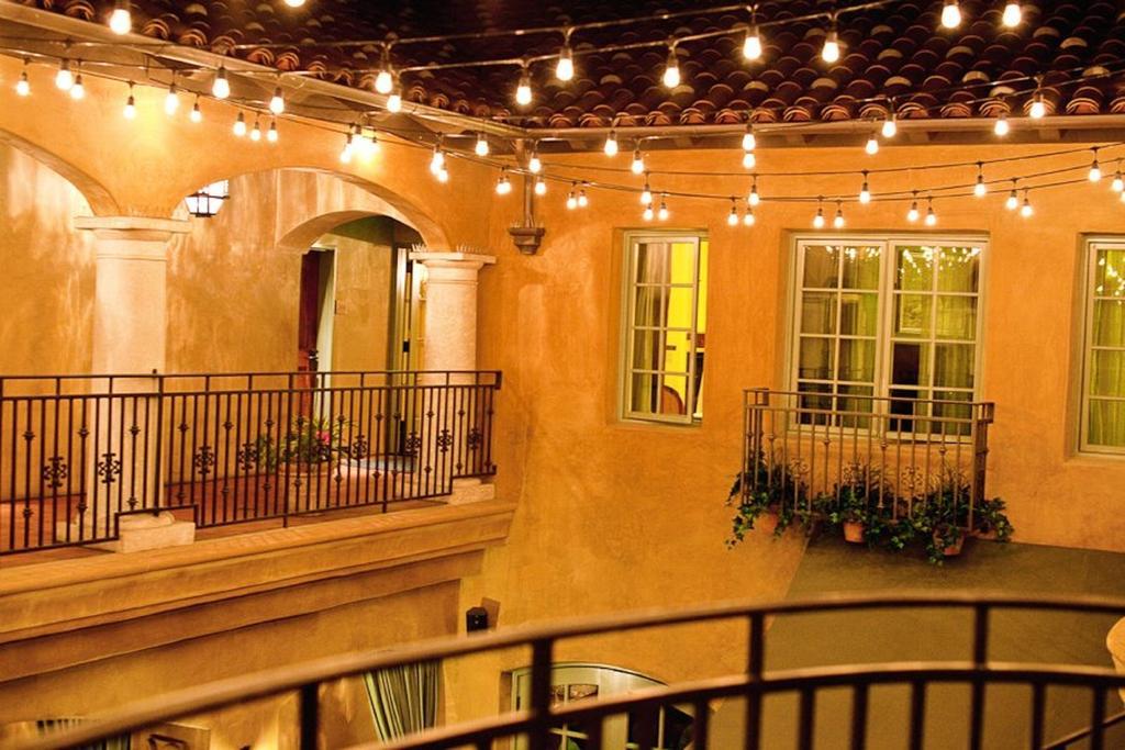 Hotel Los Gatos Extérieur photo